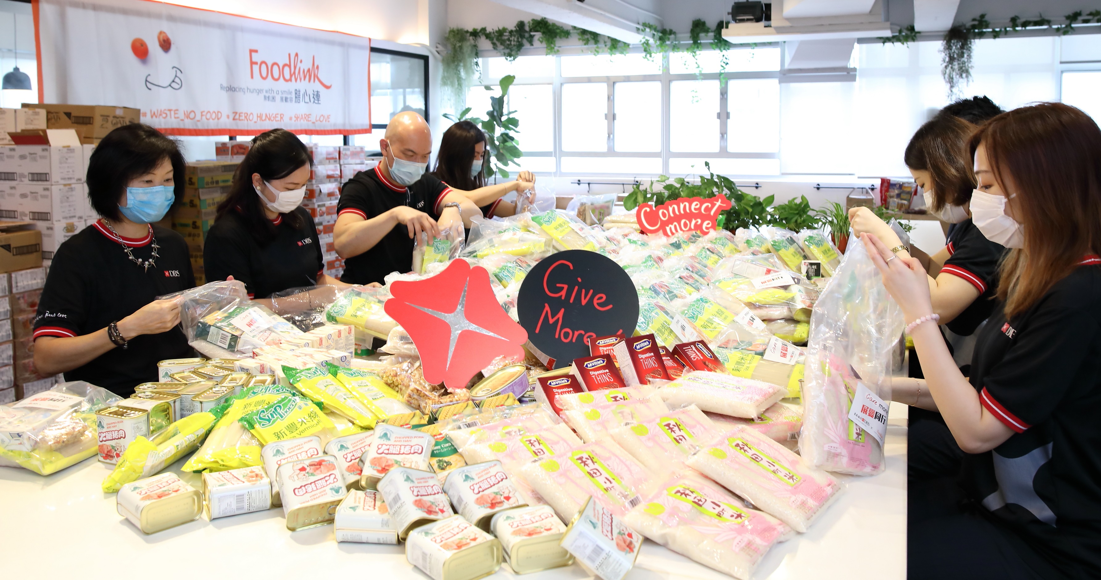 DBS Hong Kong and HK10,000 cash payout scheme recipients to bring care and joy to 10,000 needy